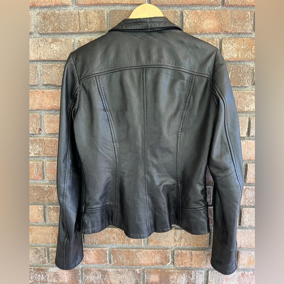 Danier Women’s Black Leather Jacket - Size S - Picture 2 of 16